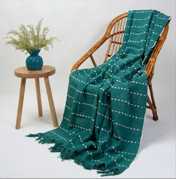 Hari Mirchi Throw
