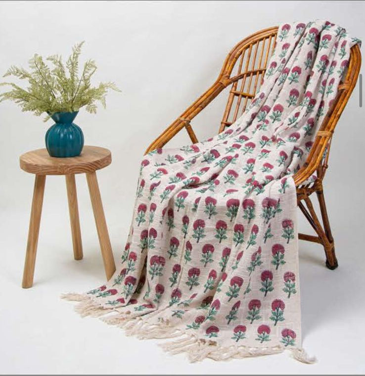 Gulabo Mood Throw