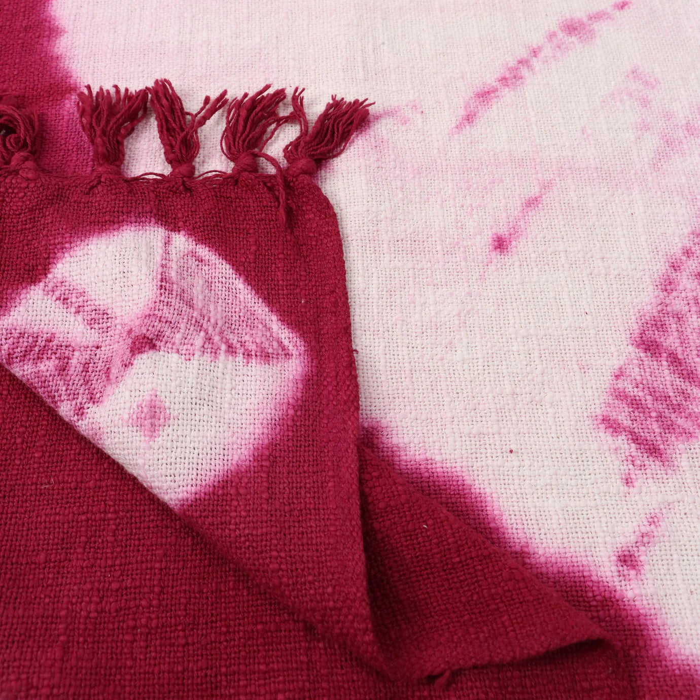 Rang-e-Gulabi – Tie Dye Throw