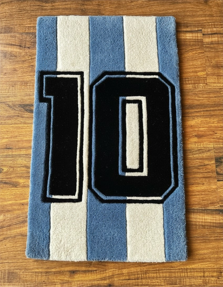 Number 10 Statement Rug – Football Edition | Messi