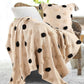 Pataka Polka Throw