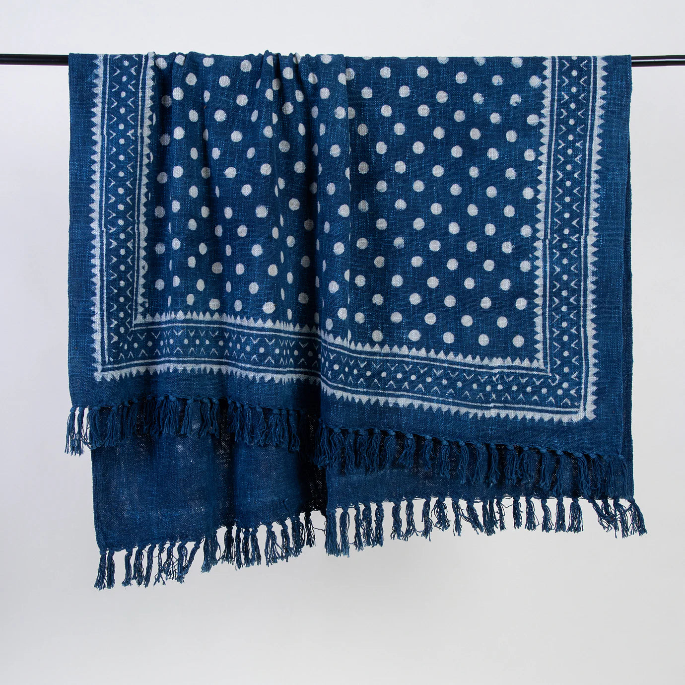 Chaandni Dot Throw